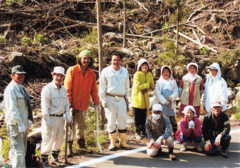 里地・里山保全対策「彩りの河畔林つくり」