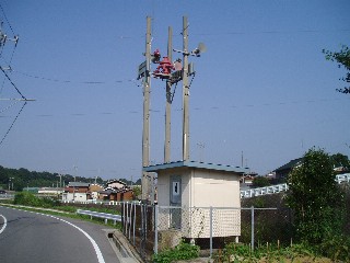 写真：警報車