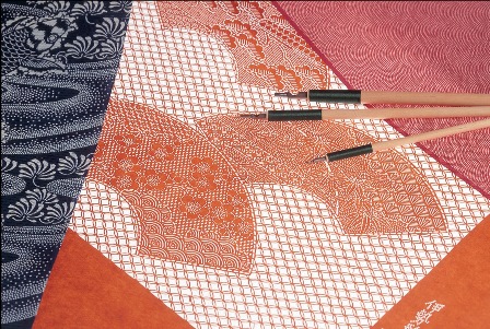 伊勢形紙　画像または下の名称をクリックすると詳細ページが開きます。