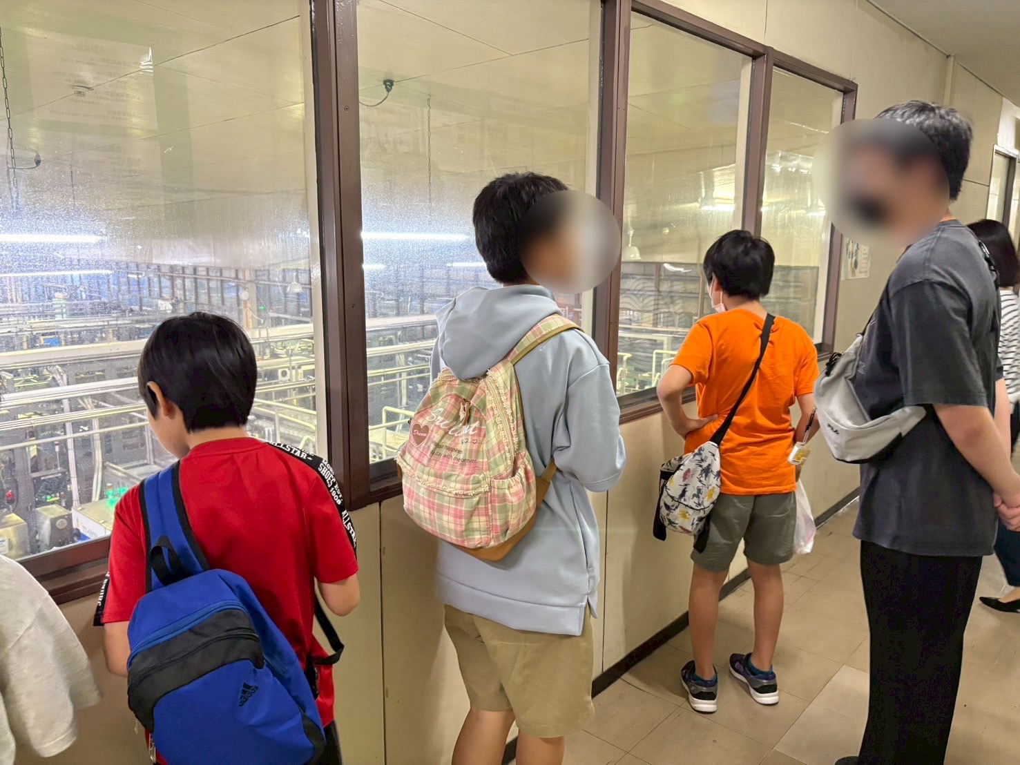 1グループに複数の画像を表示2