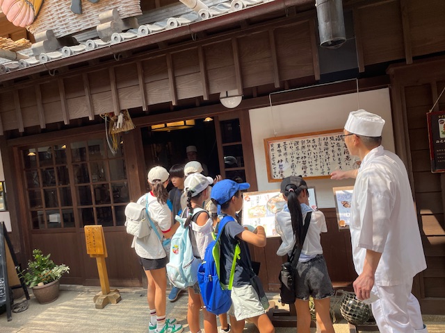 1グループに複数の画像を表示2