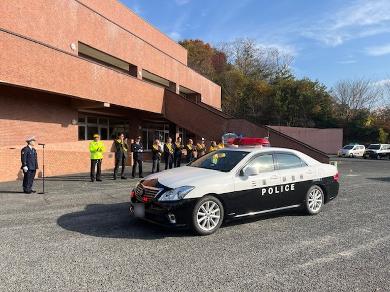 1グループに複数の画像を表示2