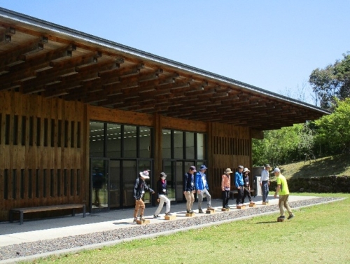 写真：山歩き講座（初心者）の様子