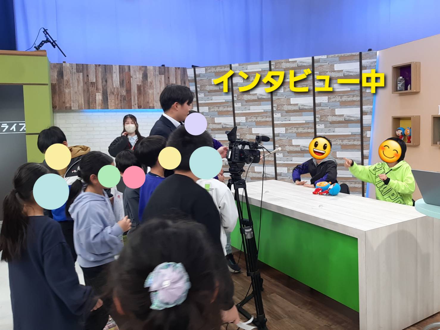 1グループに複数の画像を表示2