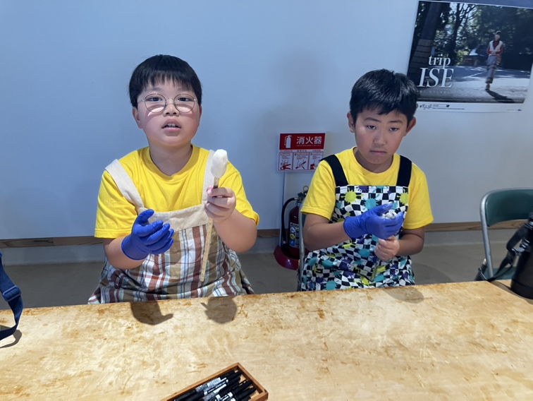 1グループに複数の画像を表示2